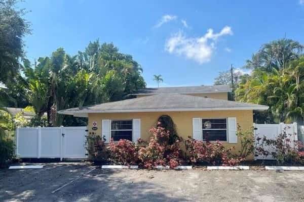fort lauderdale, florida residential income real estate for sale triplex 3 unit properties